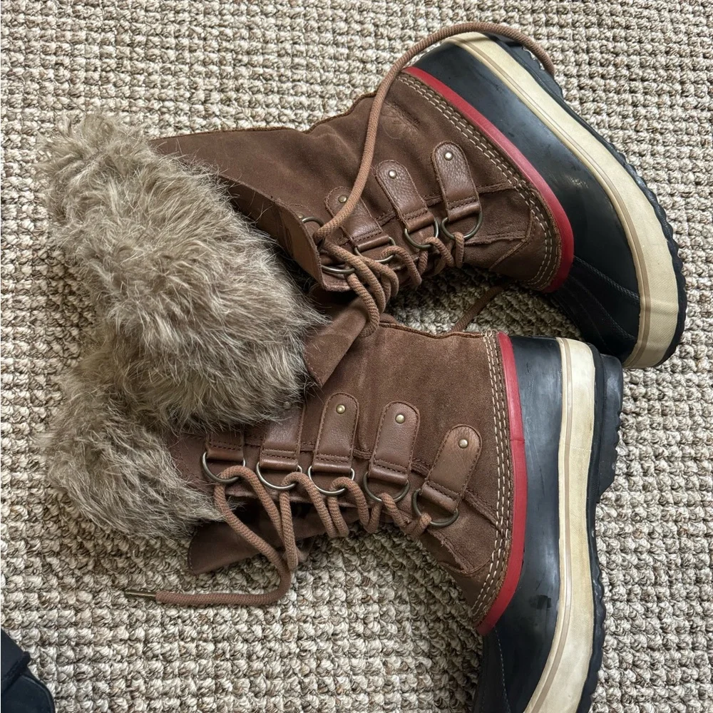 Sorel boots - Picture 5 of 6